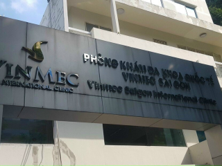 VINMEC SỬ DỤNG SƠN CHỐNG NÓNG KINGCAT CHO MÁI TÔN